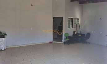 Imagem: Casa à venda no bairro Santa Terezinha