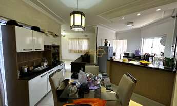 Imagem 7: Casa à venda no bairro Jardim Interlagos I - Araguari/MG