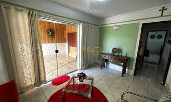 Imagem: Casa à venda no bairro Amorim - Araguari/MG