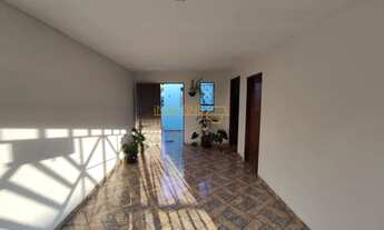 Imagem 4: Casa à venda no bairro Centro - Araguari/MG