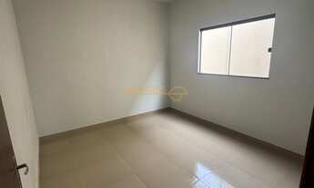 Imagem 2: Casa à venda no bairro Parque dos Verdes - Araguari/MG