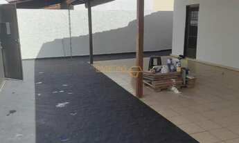 Imagem 4: Casa à venda no bairro Aeroporto Sul - Araguari/MG