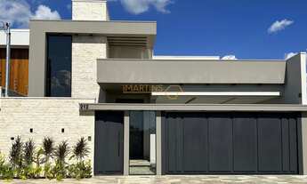 Imagem: Casa à venda no bairro Joquei Clube - Araguari/MG