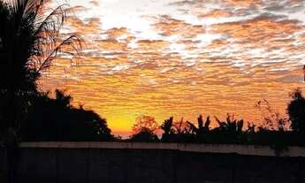 Imagem: Rancho à venda no bairro Área Rural de