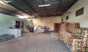 Imagem 3: Casa à venda no bairro Centro - Araguari/MG