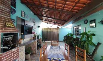 Imagem 5: Casa à venda no bairro Centro - Araguari/MG