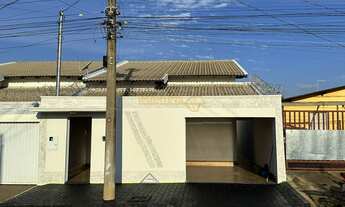 Imagem 1: Casa à venda no bairro Amorim - Araguari/MG