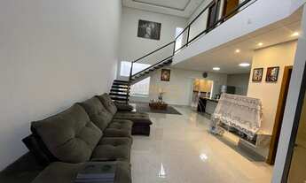 Imagem: Sobrado à venda no bairro Jardim Milani