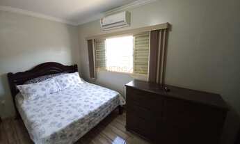 Imagem 2: Casa à venda no bairro Goiás - Araguari/MG