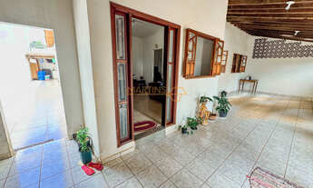 Imagem 4: Casa à venda no bairro Aeroporto - Araguari/MG