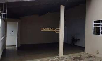 Imagem: Casa à venda no bairro Santa Helena - Araguari/MG