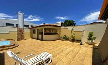 Imagem 2: Casa à venda no bairro Centro - Araguari/MG