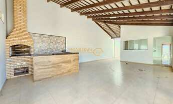 Imagem 1: Casa à venda no bairro Sibipiruna - Araguari/MG