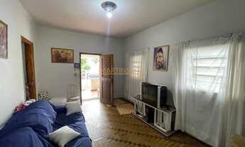 Imagem 2: Casa à venda no bairro Centro - Araguari/MG