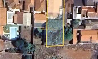 Imagem 2: Casa à venda no bairro Centro - Araguari/MG