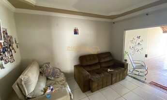 Imagem: Casa à venda no bairro Miranda - Araguari/MG