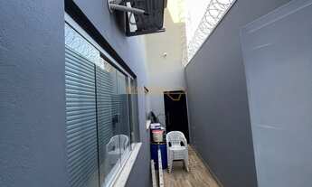 Imagem 4: Casa à venda no bairro Gaivotas - Araguari/MG