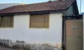 Imagem: Casa à venda no bairro Bosque - Araguari/MG