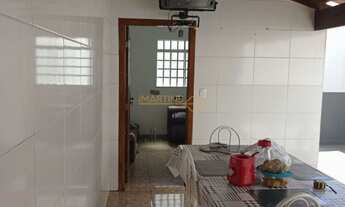 Imagem: Casa à venda no bairro Maria Eugênia