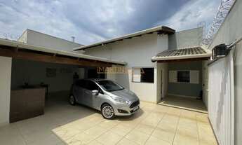 Imagem: Casa Padrão à venda em Araguari/MG