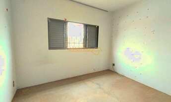 Imagem 5: Casa à venda no bairro Centro - Araguari/MG