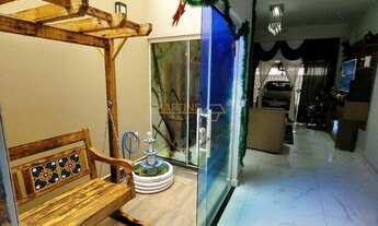 Imagem: Casa à venda no bairro Parque Flamboyants