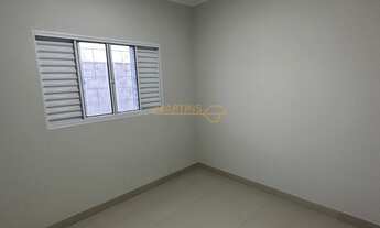 Imagem 4: Casa à venda no bairro Jardim Interlagos III - Araguari/MG