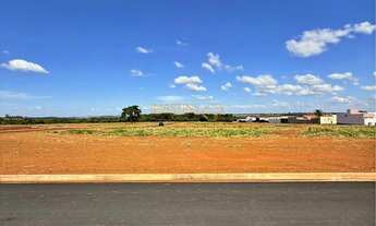 Imagem 4: Terreno à venda no bairro Interlagos - Araguari/MG