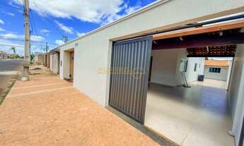 Imagem 2: Casa à venda no bairro Jardim Milenium - Araguari/MG