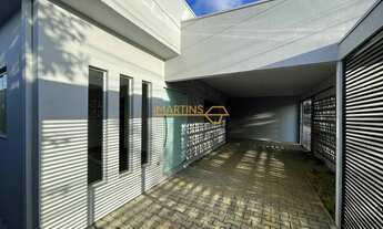 Imagem: Casa à venda no bairro Santiago - Araguari/MG