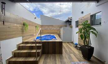 Imagem: Casa à venda no bairro Sibipiruna - Araguari/MG