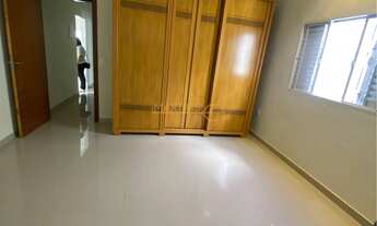 Imagem 3: Casa à venda no bairro Centro - Araguari/MG