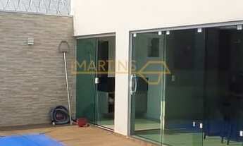 Imagem: Casa à venda no bairro Goiás - Araguari/MG