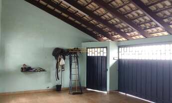 Imagem 2: Casa à venda no bairro Goiás - Araguari/MG