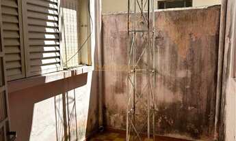 Imagem 3: Casa à venda no bairro Centro - Araguari/MG