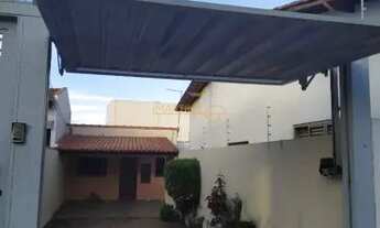 Imagem 6: Casa à venda no bairro Centro - Araguari/MG