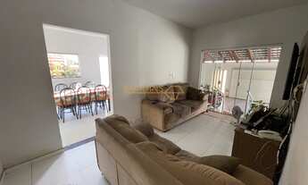 Imagem 4: Casa à venda no bairro Gutierrez - Araguari/MG