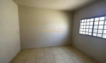 Imagem 7: Casa para alugar no bairro Santiago - Araguari/MG