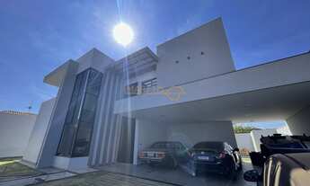 Imagem: Casa Alto Padrão à venda em Araguari/MG