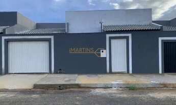 Imagem: Casa à venda no bairro Vieno - Araguari/MG