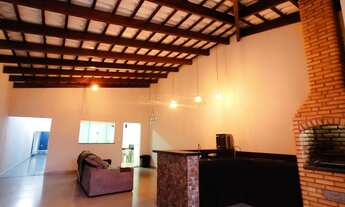 Imagem: Casa à venda no bairro Santiago - Araguari/MG