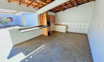 Imagem 2: Casa para alugar no bairro Centro - Araguari/MG