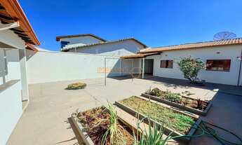 Imagem 4: Casa para alugar no bairro Centro - Araguari/MG