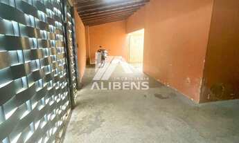 Imagem 2: Casa ampla!, 2 dormitórios, 1 suítes, 1 banheiros, 2 vagas na garagem