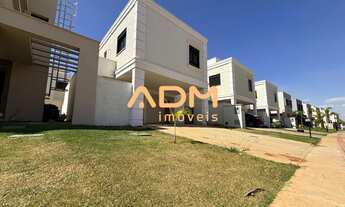 Imagem: Sobrado Alto Padrão em Condomínio Fechado