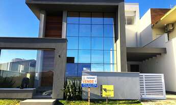 Imagem: Casa com 3 suítes na praia sul de itapiruba