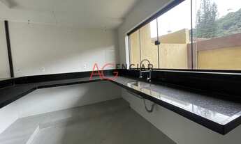 Imagem 7: Excelente Casa Duplex à Venda