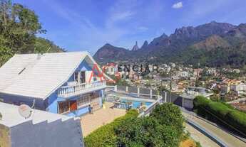Imagem: Casa à venda no bairro Fazendinha - Teresópolis/RJ