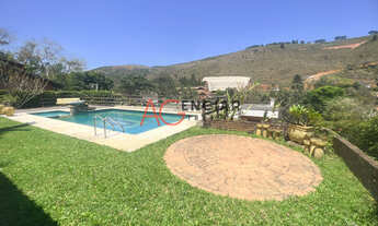 Imagem: Casa à venda no bairro Albuquerque - Teresópolis/RJ