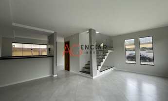 Imagem 5: Excelente Casa Duplex à Venda